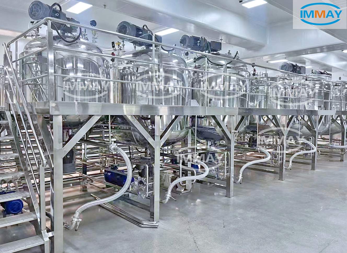 Jacketed Stainless Steel Mixing Tanks