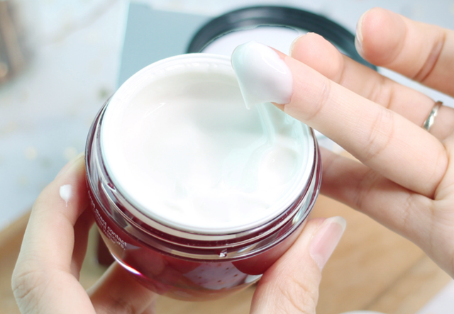 Cosmetic cream production technology