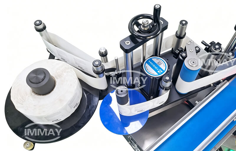 Desktop Round Bottle Labeling Machine (1)