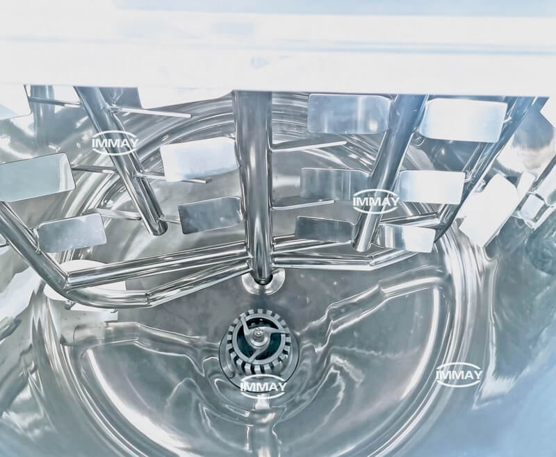 Stainless steel mixing tank with agitator
