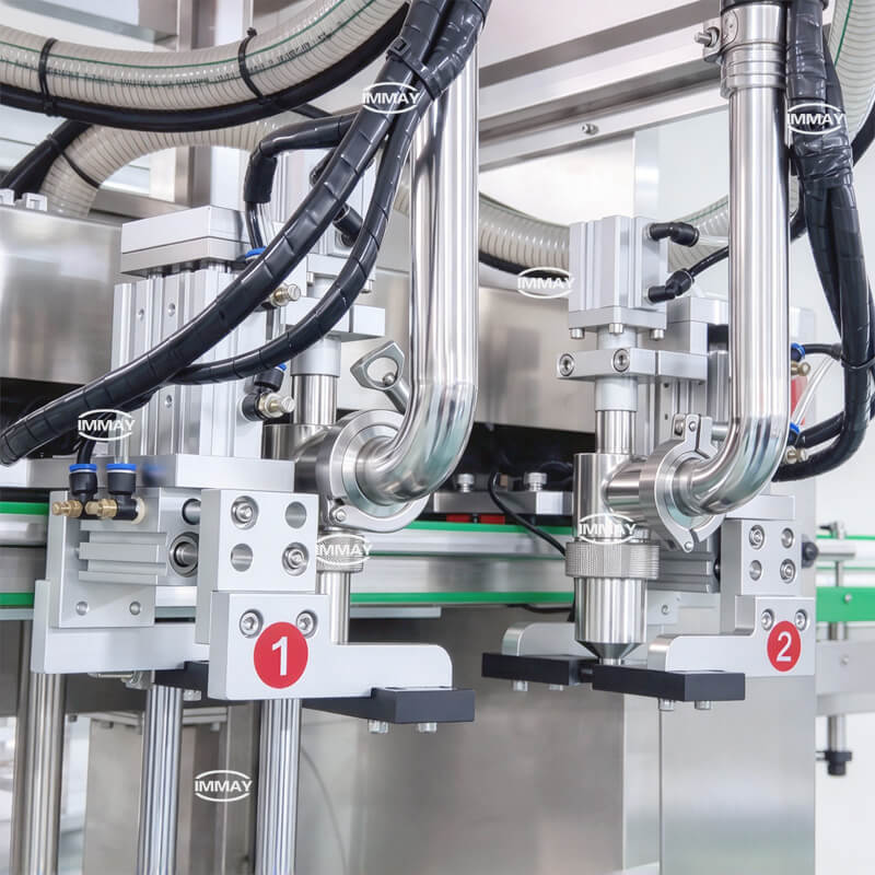 Automatic Liquid Filling Machine with Servo Tracking
